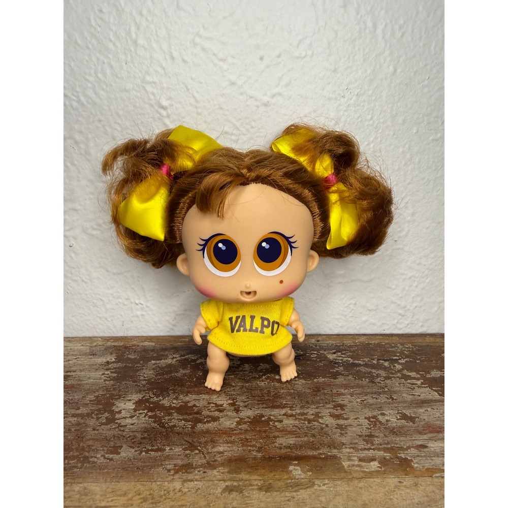 Distroller Chamoy & Amiguis BaeBae Tinga Doll 2011